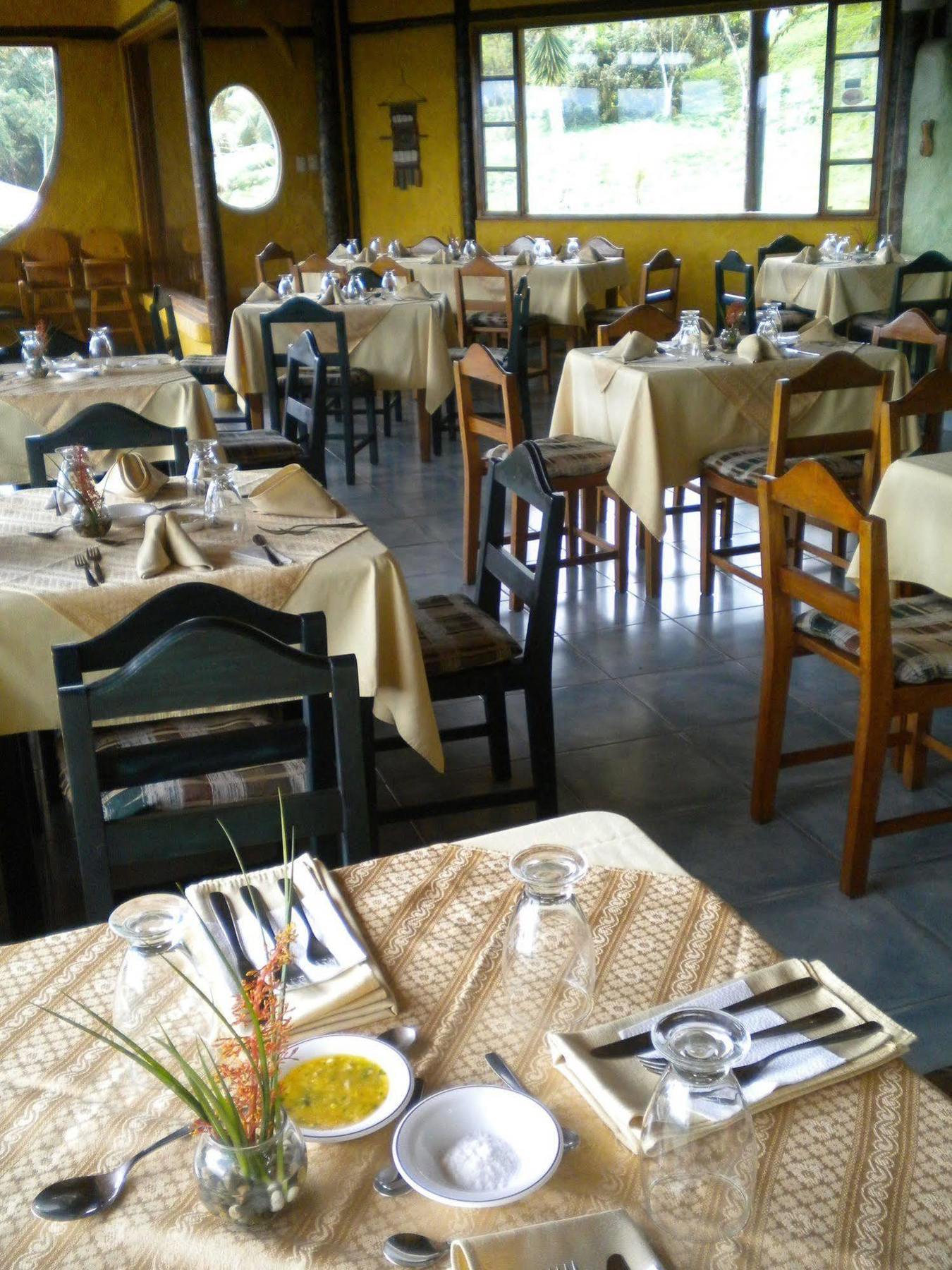 Hosteria "El Encanto" San Miguel de los Bancos Zewnętrze zdjęcie