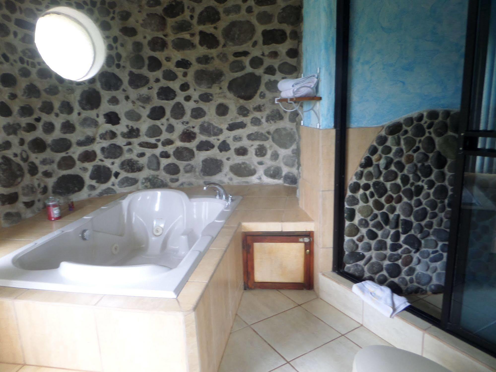 Hosteria "El Encanto" San Miguel de los Bancos Zewnętrze zdjęcie